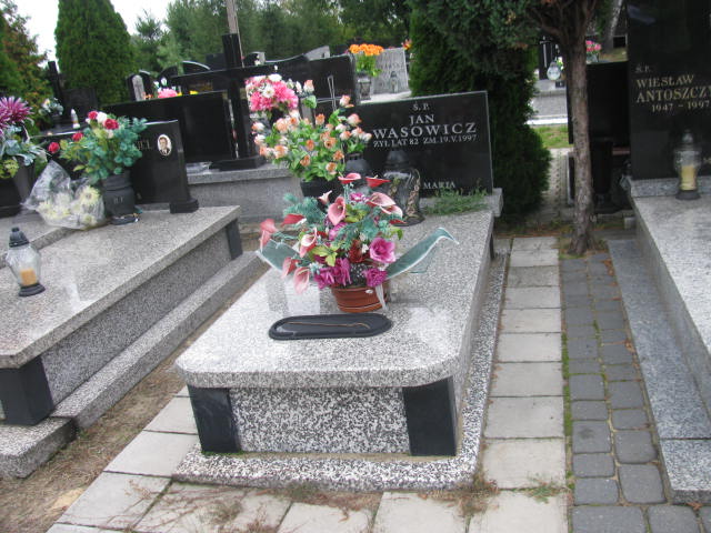 Grób Jan Wąsowicz
